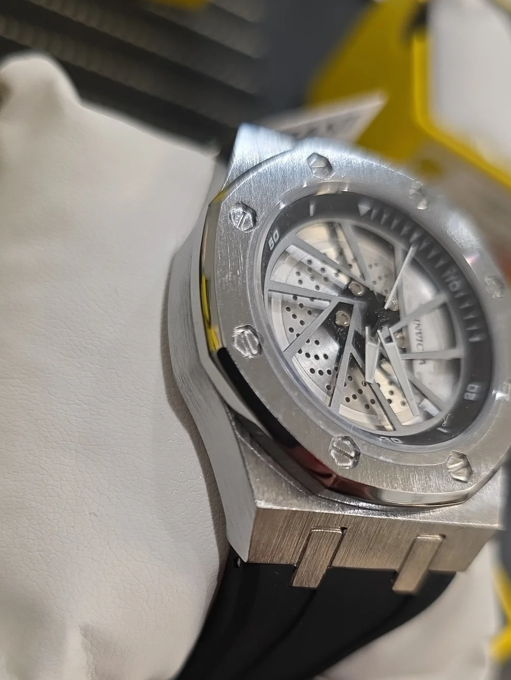 574.  Invicta Speedway Rim 70038 L 42mm men's sports watch